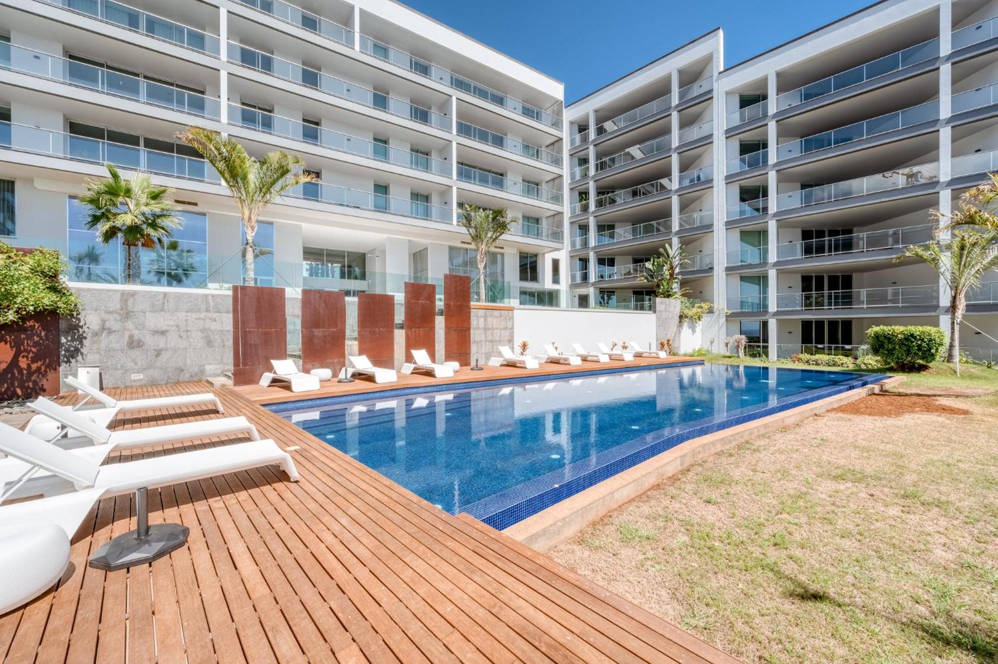 Suite 107 - Two Bedroom Apartment Funchal  Buitenkant foto