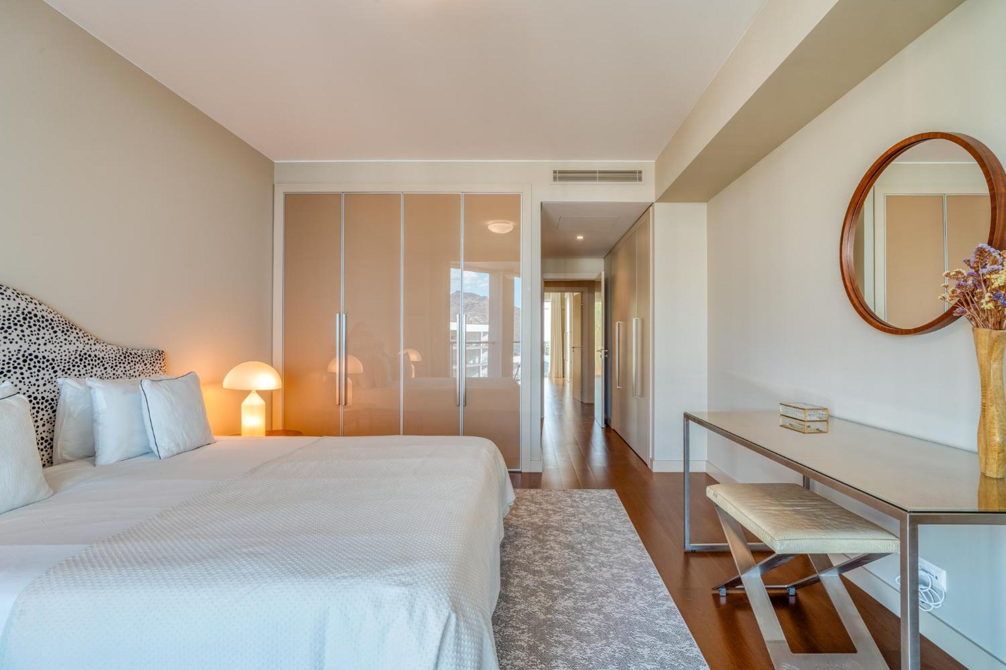 Suite 107 - Two Bedroom Apartment Funchal  Buitenkant foto